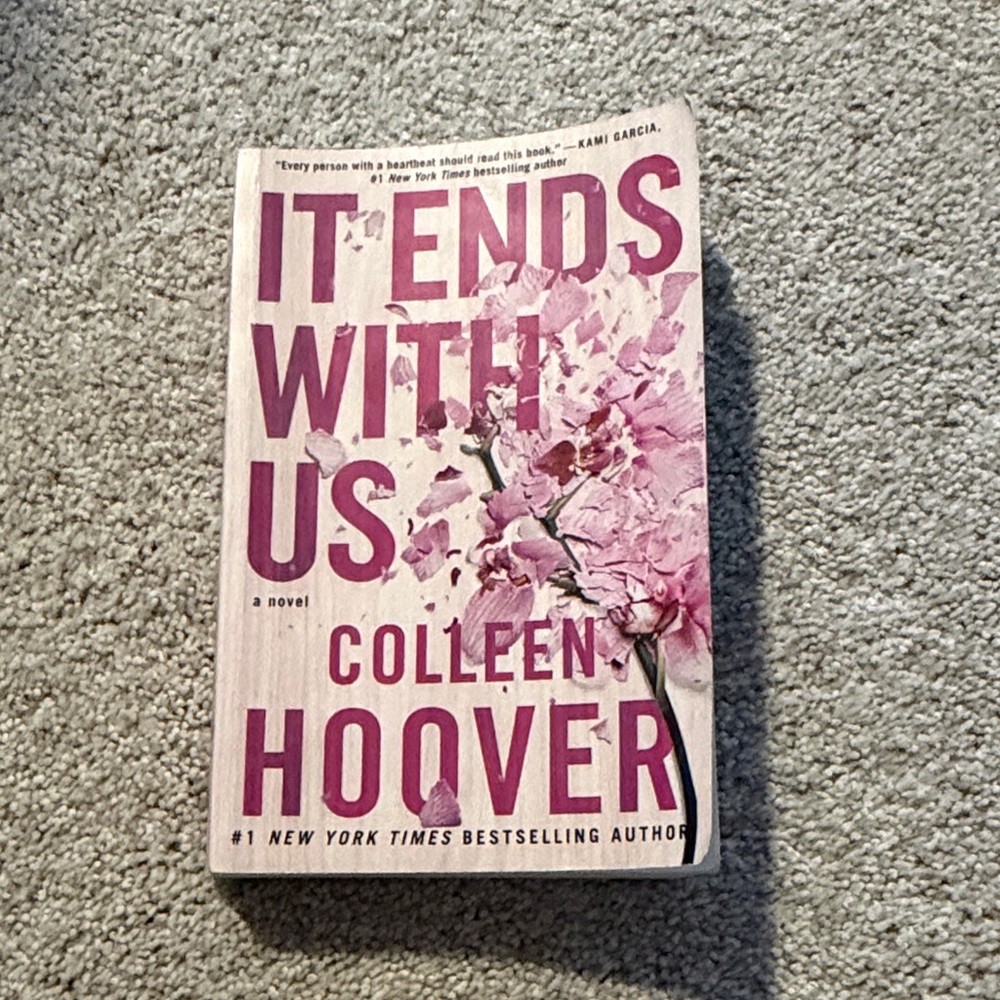 'It Ends With Us' Novel - Pink Cover